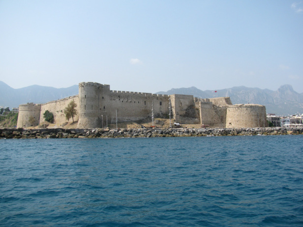 5 girne kalesi